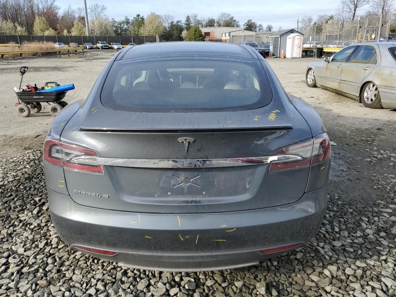 Photo 5 VIN: 5YJSA1DP5CFP01397 - TESLA MODEL S 