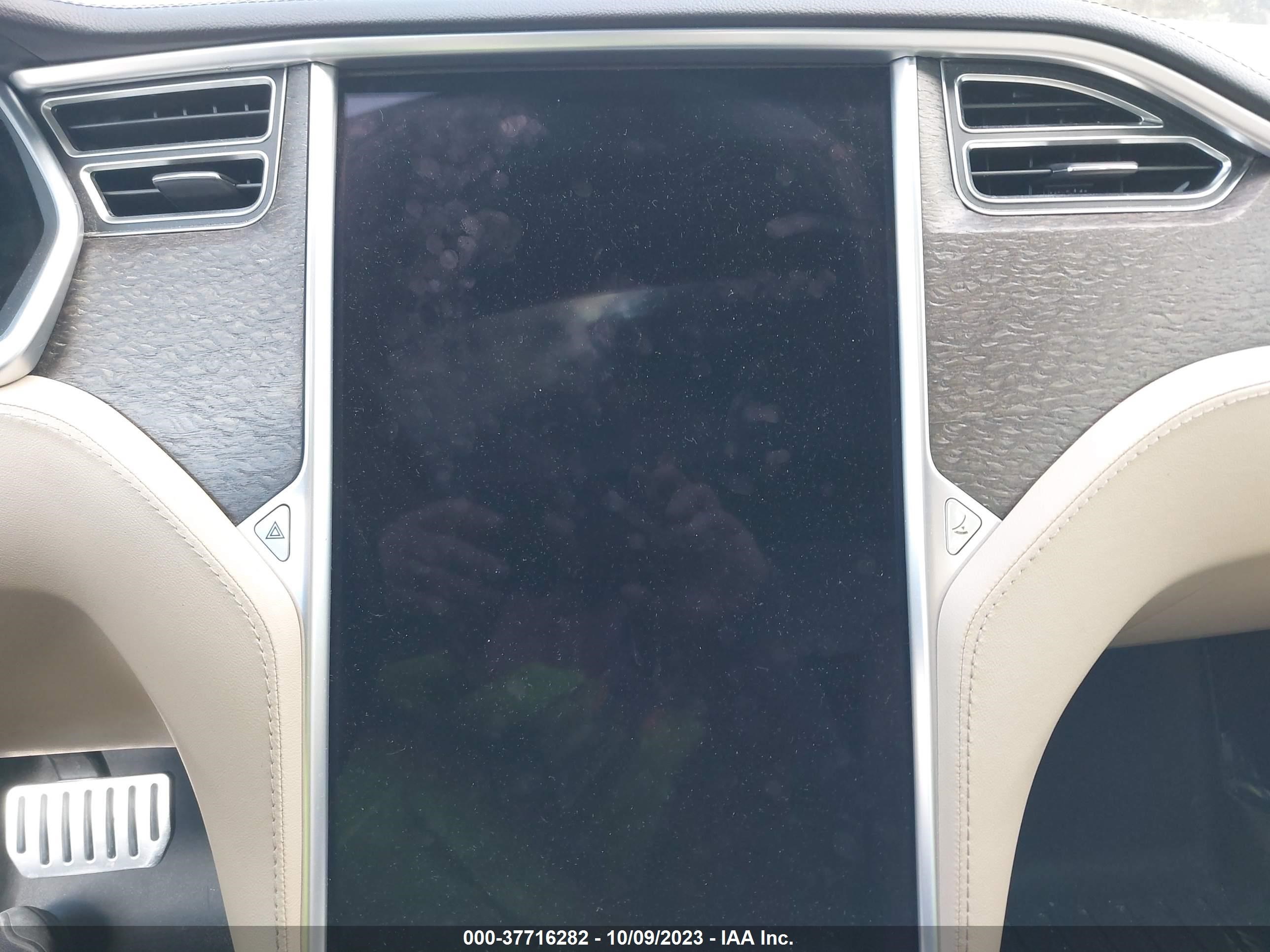 Photo 6 VIN: 5YJSA1DP5DFP12918 - TESLA MODEL S 