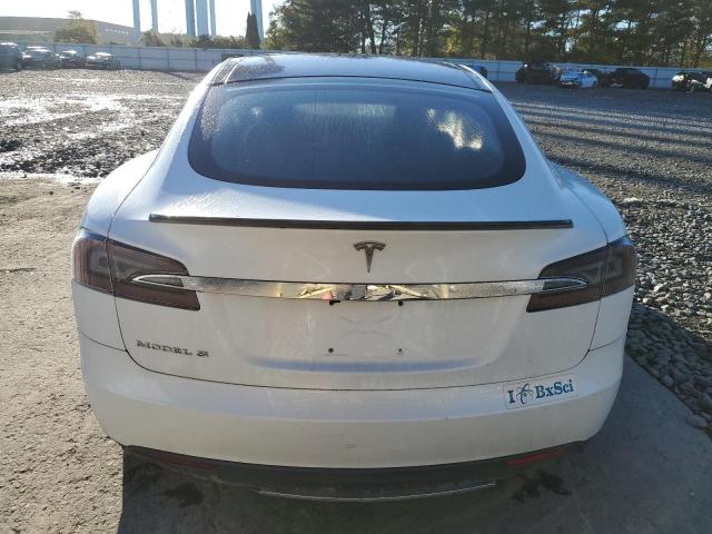 Photo 5 VIN: 5YJSA1DP8CFF00032 - TESLA MODEL S 