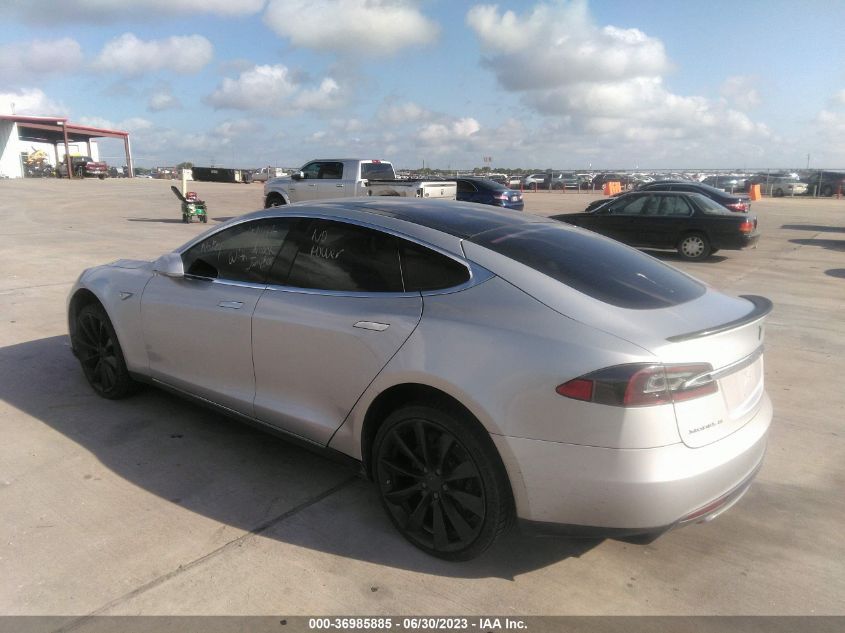 Photo 2 VIN: 5YJSA1DP8CFS00276 - TESLA MODEL S 