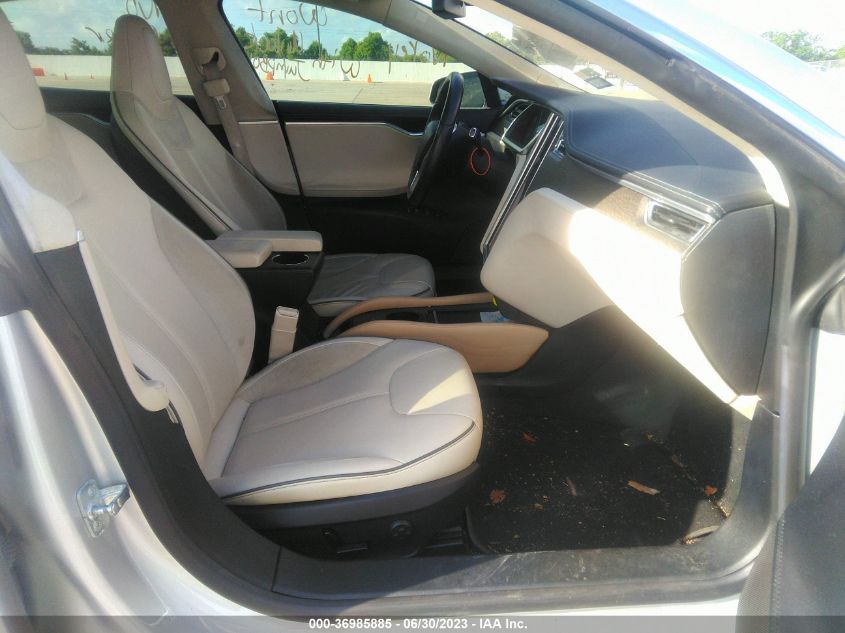 Photo 4 VIN: 5YJSA1DP8CFS00276 - TESLA MODEL S 