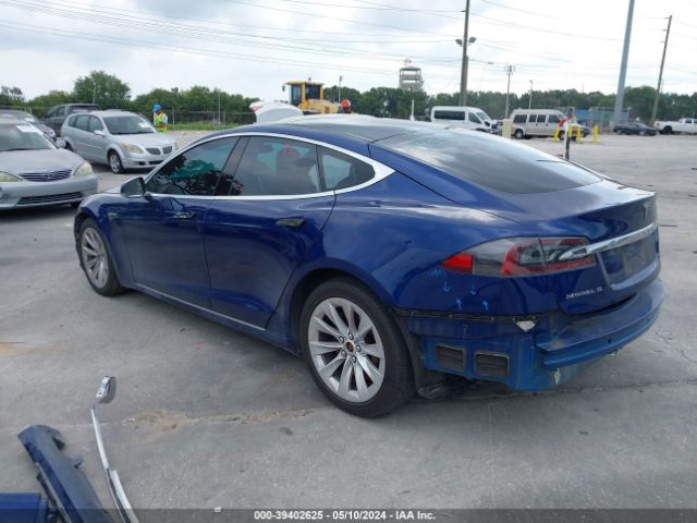 Photo 2 VIN: 5YJSA1E10GF156189 - TESLA MODEL S 