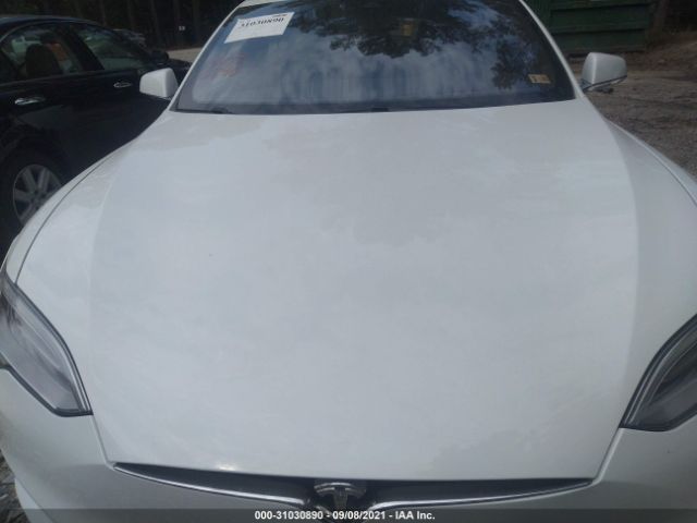 Photo 9 VIN: 5YJSA1E10GF159268 - TESLA MODEL S 