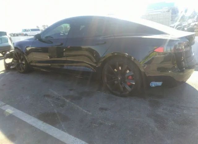 Photo 2 VIN: 5YJSA1E10GF172750 - TESLA MODEL S 