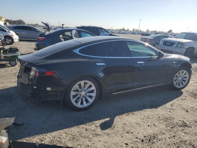 Photo 2 VIN: 5YJSA1E10GF174241 - TESLA MODEL S 