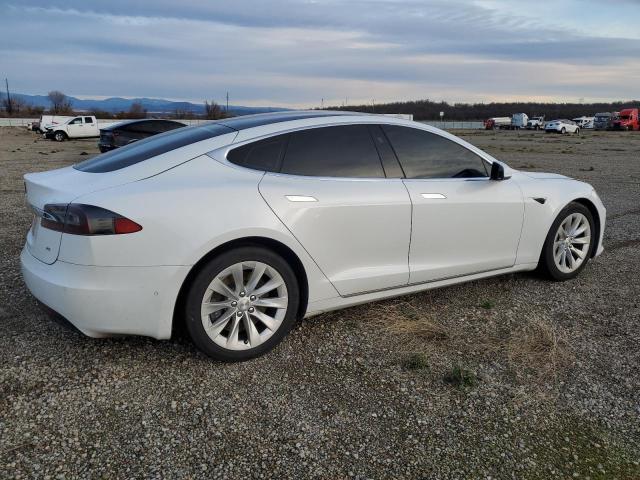 Photo 2 VIN: 5YJSA1E10HF202900 - TESLA MODEL S 