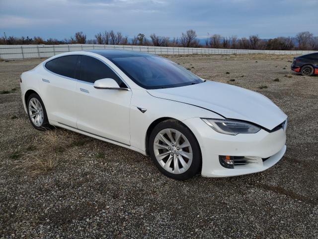 Photo 3 VIN: 5YJSA1E10HF202900 - TESLA MODEL S 