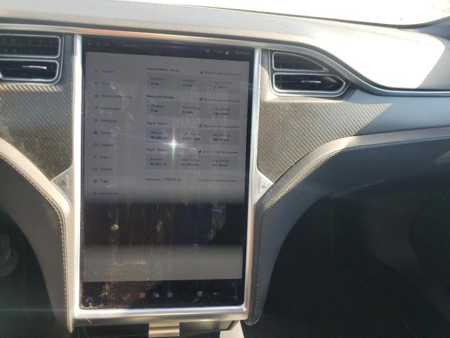 Photo 8 VIN: 5YJSA1E10HF233788 - TESLA MODEL S 