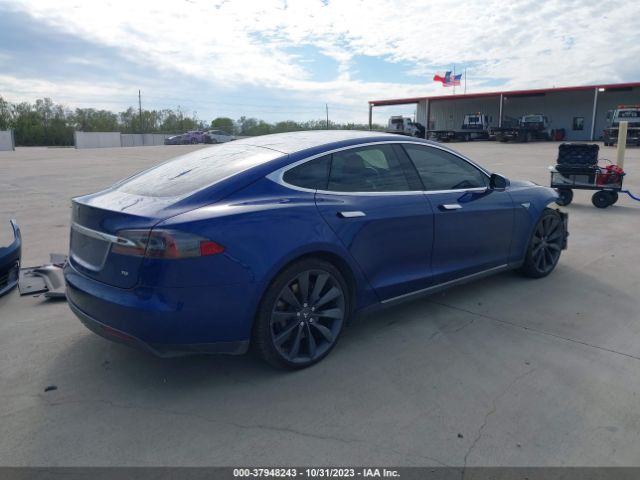 Photo 3 VIN: 5YJSA1E11FF117142 - TESLA MODEL S 