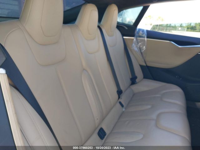 Photo 7 VIN: 5YJSA1E11GF173258 - TESLA MODEL S 