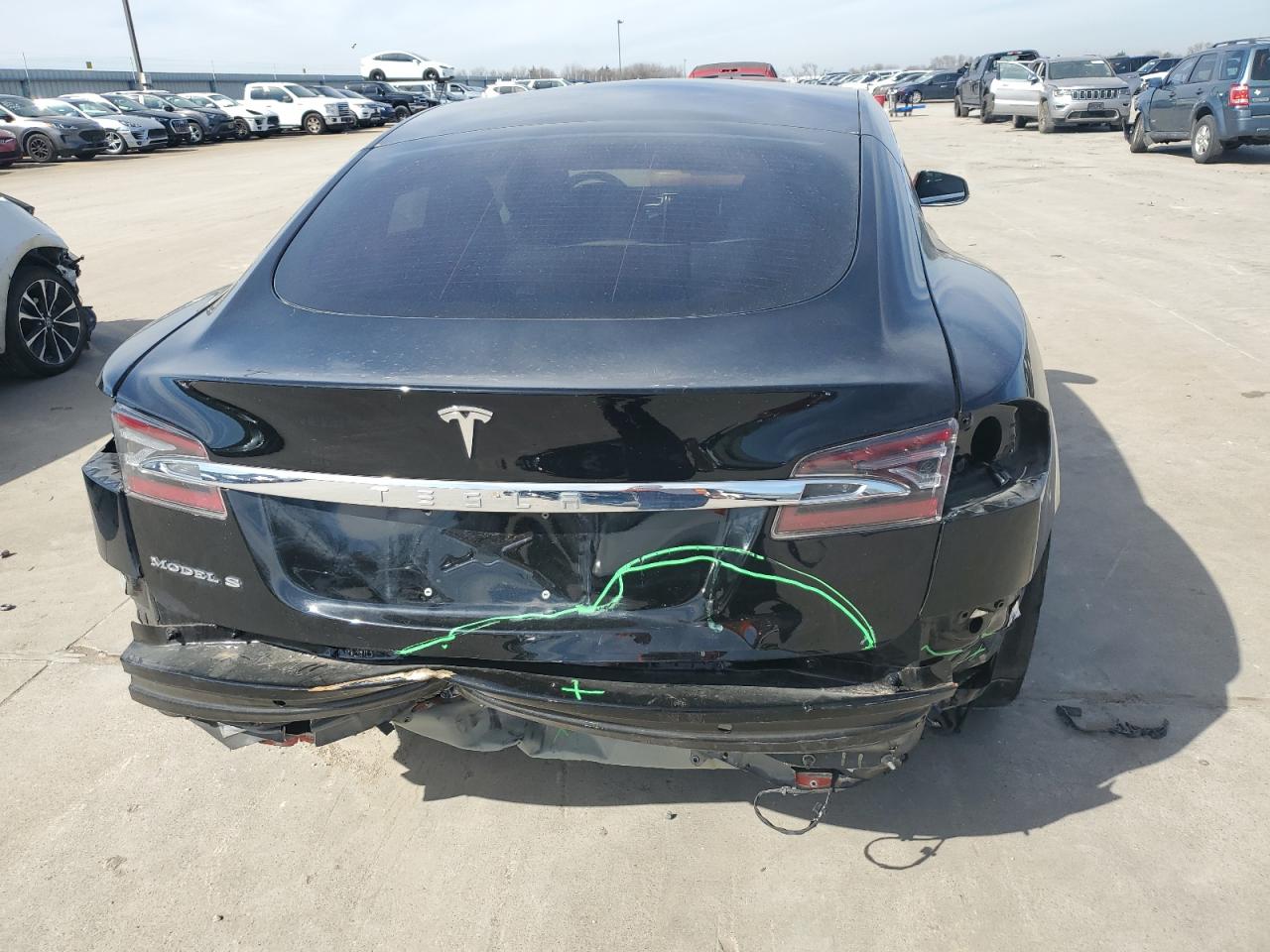 Photo 5 VIN: 5YJSA1E11GF175480 - TESLA MODEL S 