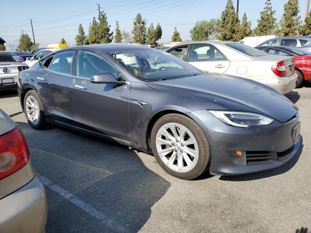 Photo 3 VIN: 5YJSA1E11HF199151 - TESLA MODEL S 