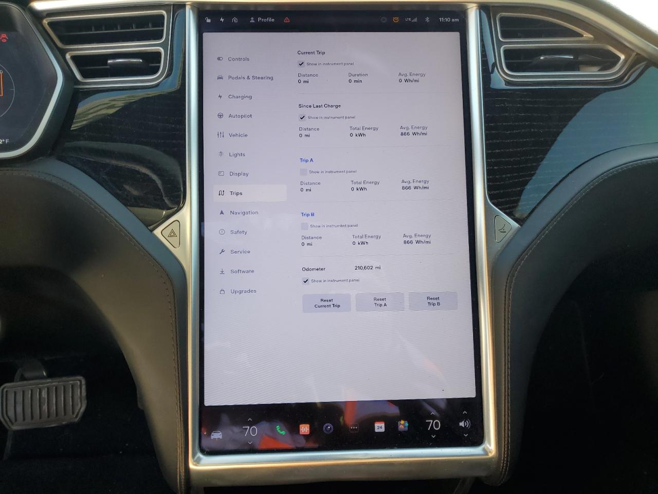 Photo 8 VIN: 5YJSA1E11HF208706 - TESLA MODEL S 