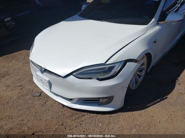 Photo 5 VIN: 5YJSA1E11HF218362 - TESLA MODEL S 