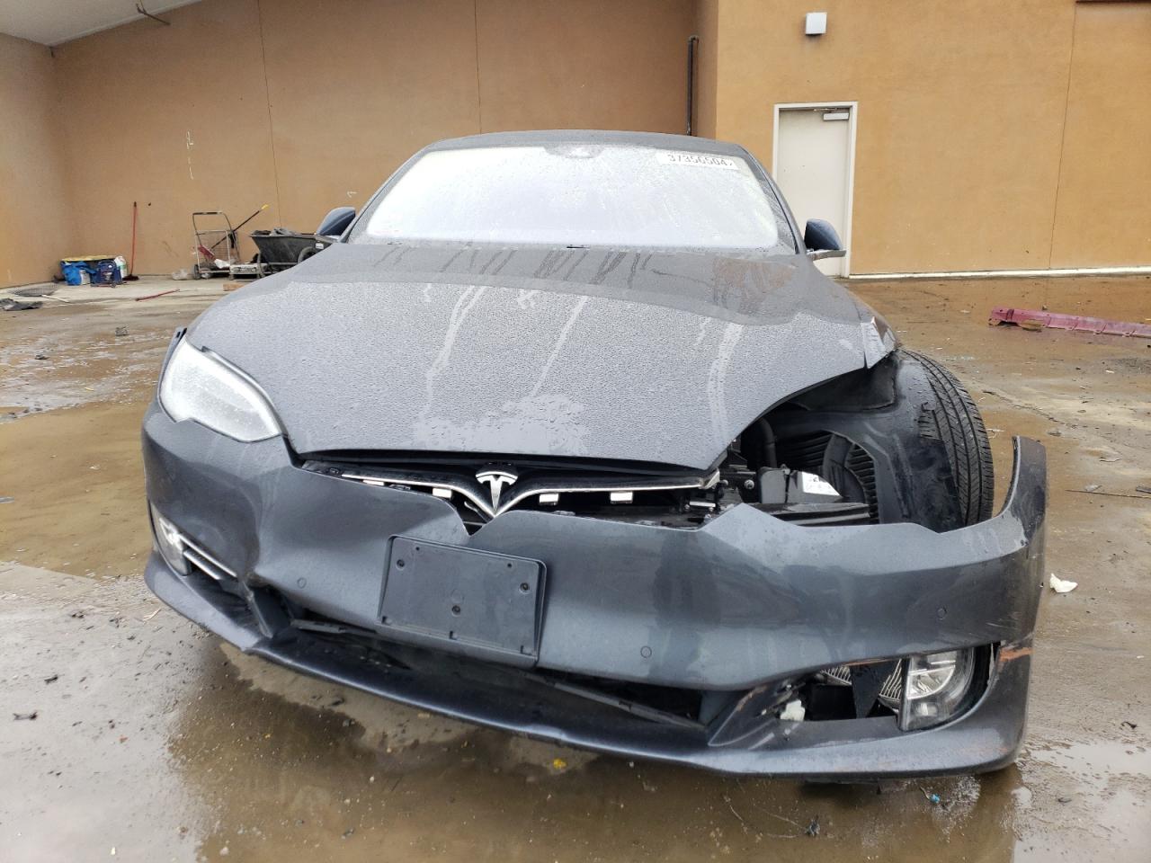 Photo 4 VIN: 5YJSA1E12GF154654 - TESLA MODEL S 