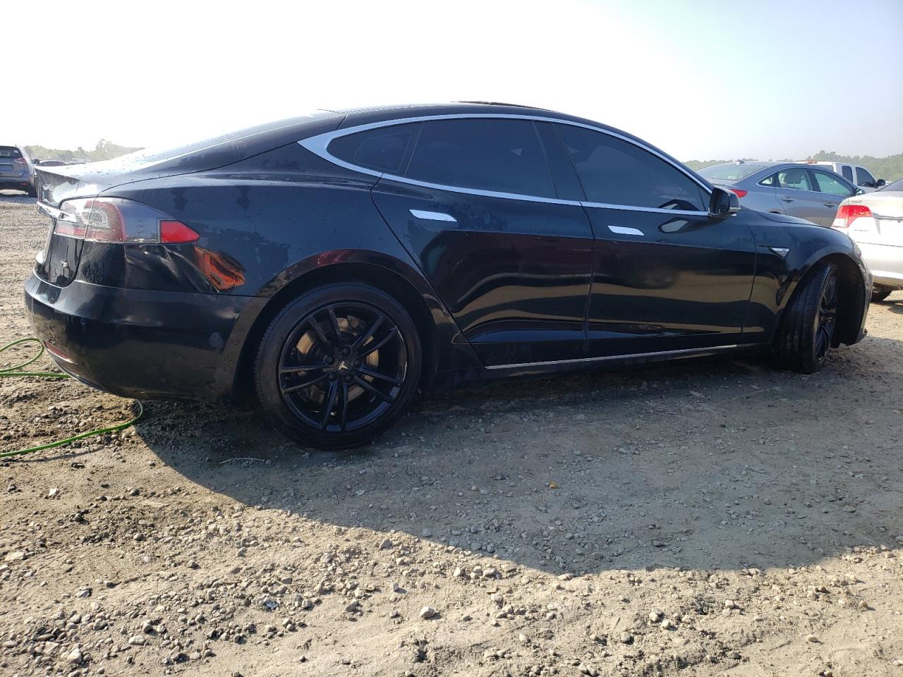 Photo 2 VIN: 5YJSA1E12GF156078 - TESLA MODEL S 