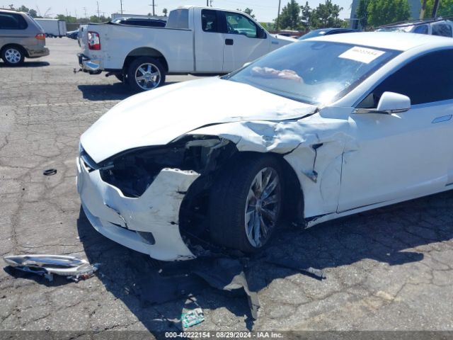 Photo 5 VIN: 5YJSA1E12GF157411 - TESLA MODEL S 