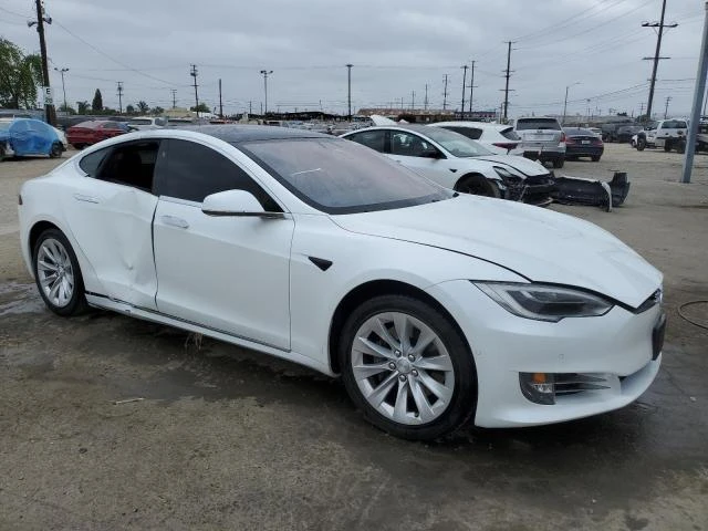 Photo 3 VIN: 5YJSA1E12HF208651 - TESLA MODEL S 