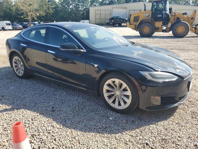 Photo 3 VIN: 5YJSA1E13HF198826 - TESLA MODEL S 