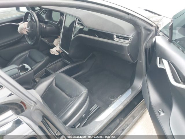 Photo 4 VIN: 5YJSA1E14GF138973 - TESLA MODEL S 