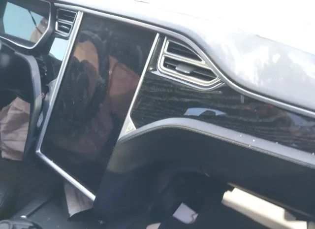 Photo 6 VIN: 5YJSA1E14GF150315 - TESLA MODEL S 