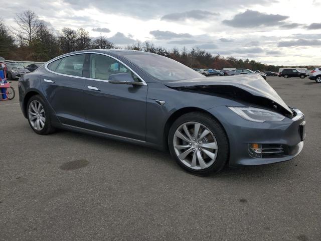 Photo 3 VIN: 5YJSA1E14HF195384 - TESLA MODEL S 