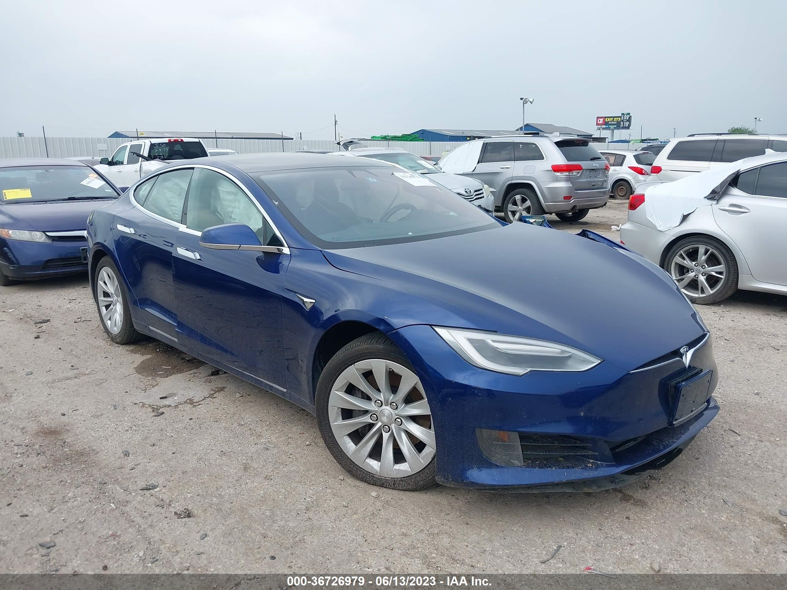 Photo 0 VIN: 5YJSA1E14HF200485 - TESLA MODEL S 