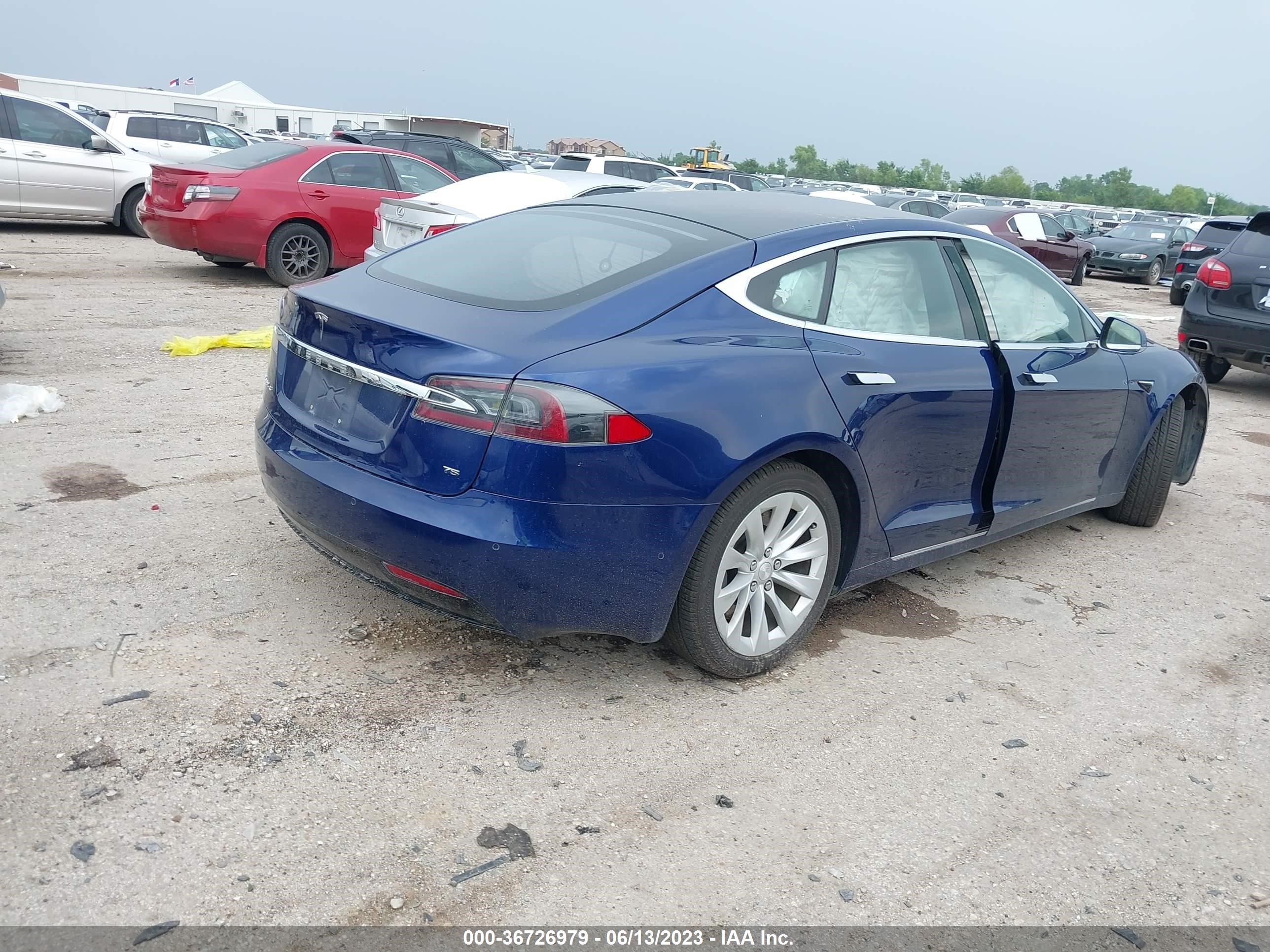 Photo 3 VIN: 5YJSA1E14HF200485 - TESLA MODEL S 