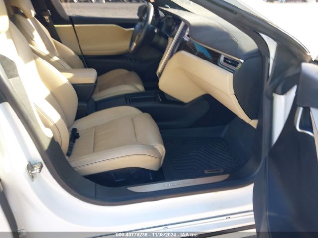 Photo 4 VIN: 5YJSA1E15HF178562 - TESLA MODEL S 