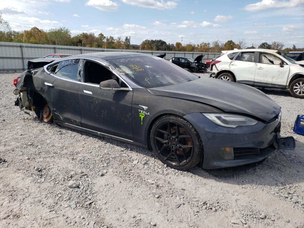 Photo 3 VIN: 5YJSA1E15HF201595 - TESLA MODEL S 