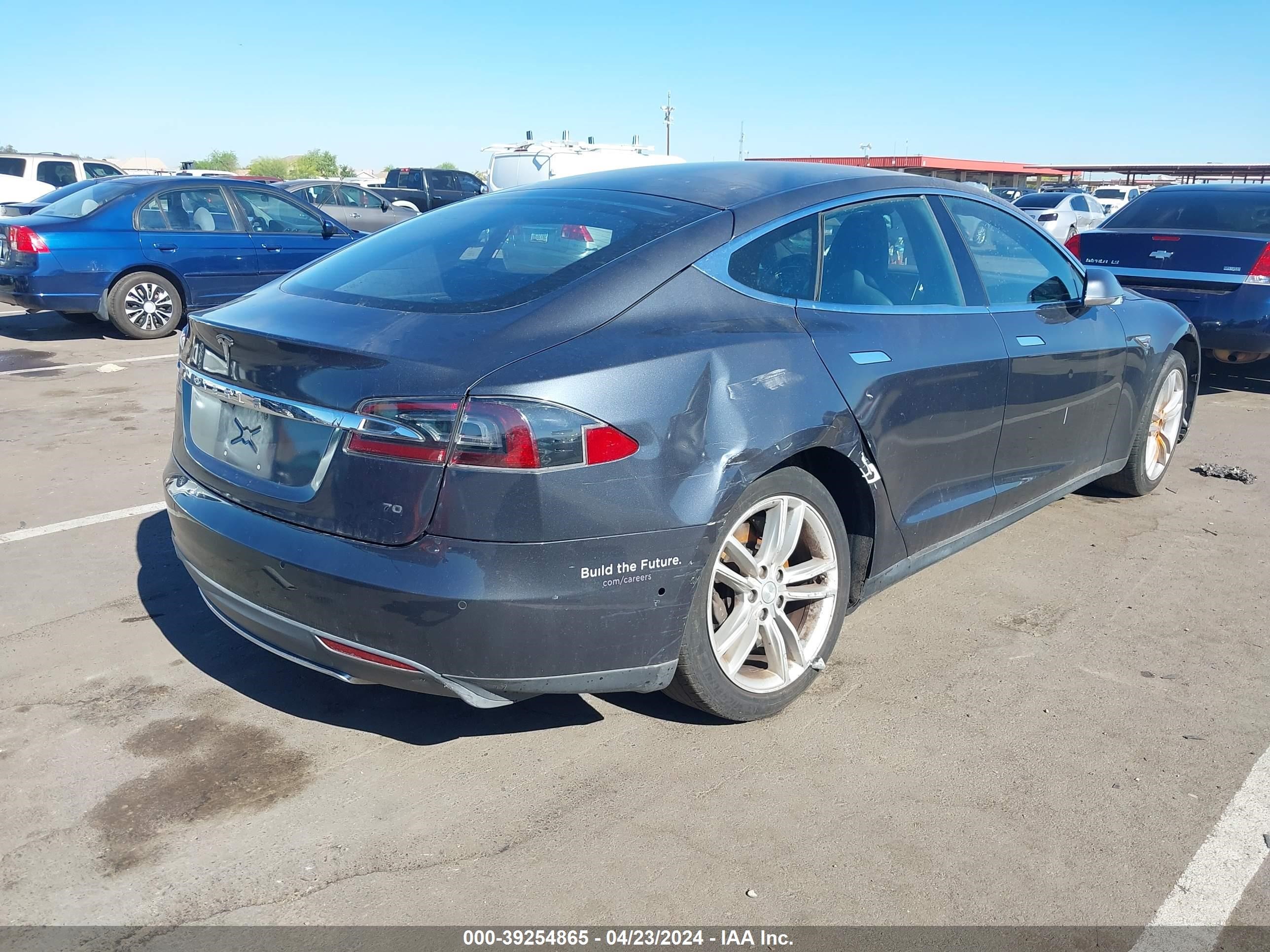 Photo 3 VIN: 5YJSA1E16FF115368 - TESLA MODEL S 