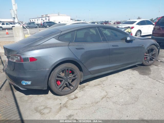 Photo 3 VIN: 5YJSA1E16FF118187 - TESLA MODEL S 