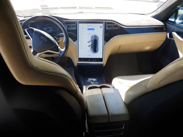 Photo 8 VIN: 5YJSA1E16GF123312 - TESLA MODEL S 