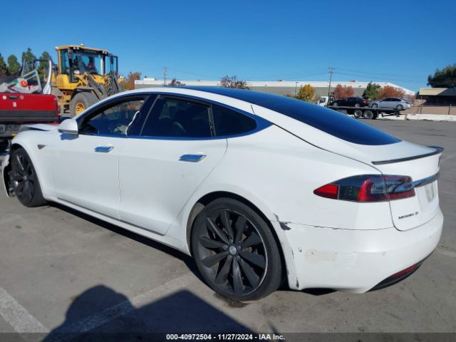 Photo 2 VIN: 5YJSA1E16GF152874 - TESLA MODEL S 