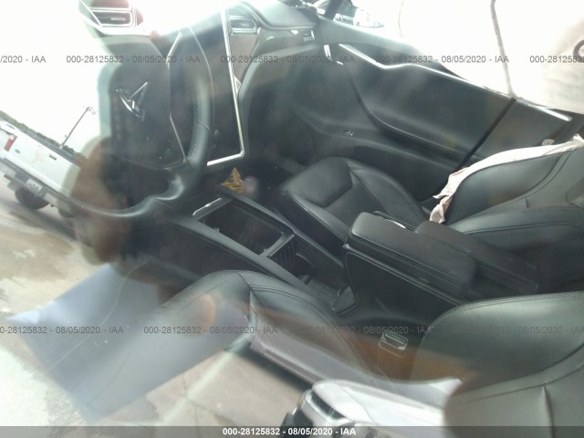 Photo 4 VIN: 5YJSA1E17GF174298 - TESLA MODEL S 