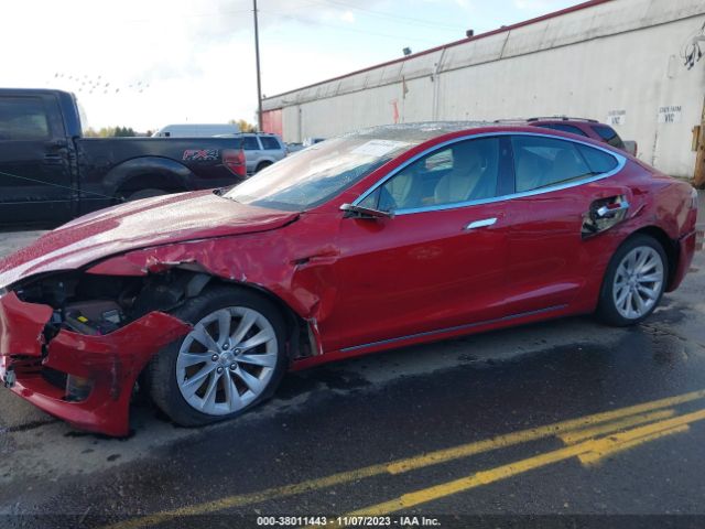 Photo 5 VIN: 5YJSA1E17HF185755 - TESLA MODEL S 