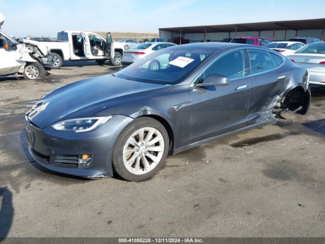 Photo 1 VIN: 5YJSA1E17HF221525 - TESLA MODEL S 