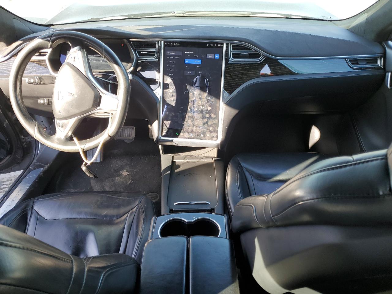 Photo 8 VIN: 5YJSA1E18GF174021 - TESLA MODEL S 