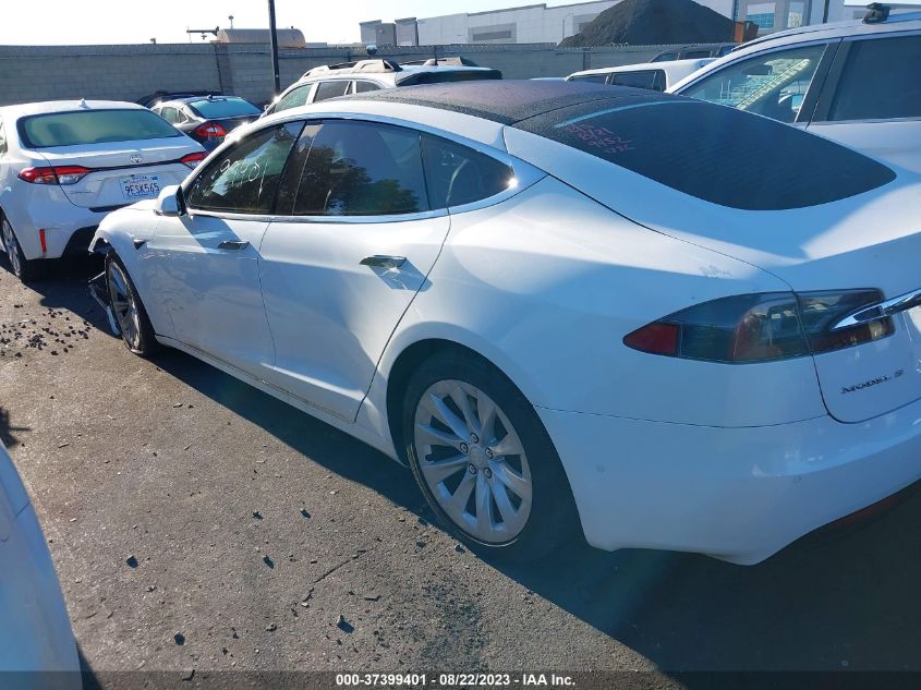 Photo 13 VIN: 5YJSA1E18GF174326 - TESLA MODEL S 