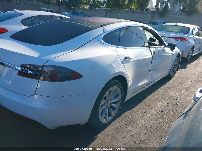 Photo 3 VIN: 5YJSA1E18GF174326 - TESLA MODEL S 