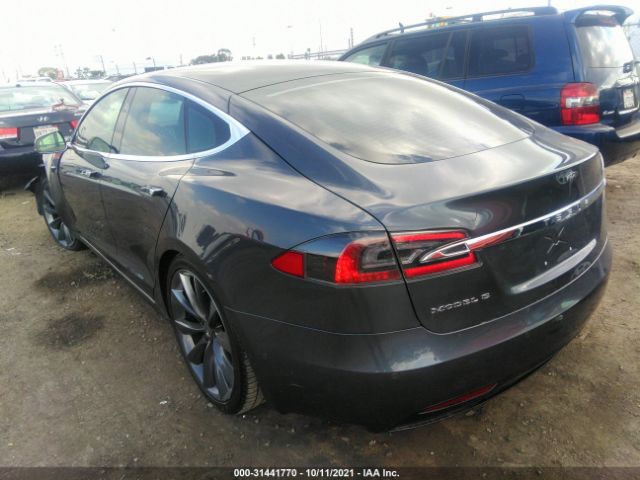 Photo 2 VIN: 5YJSA1E18HF215281 - TESLA MODEL S 