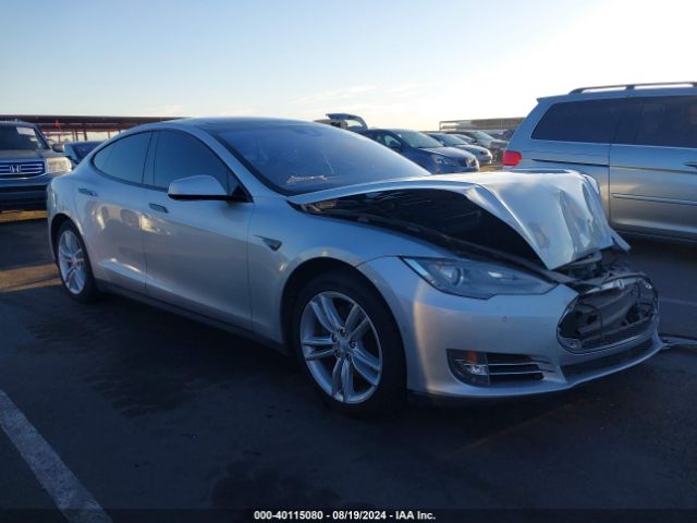 Photo 0 VIN: 5YJSA1E19FF111413 - TESLA MODEL S 