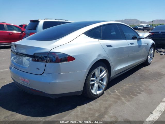 Photo 3 VIN: 5YJSA1E19FF111413 - TESLA MODEL S 