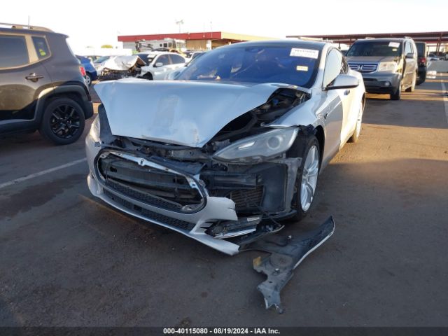 Photo 5 VIN: 5YJSA1E19FF111413 - TESLA MODEL S 