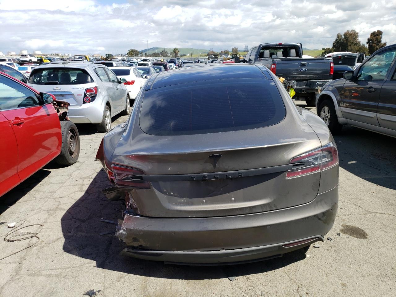 Photo 5 VIN: 5YJSA1E19FF117356 - TESLA MODEL S 