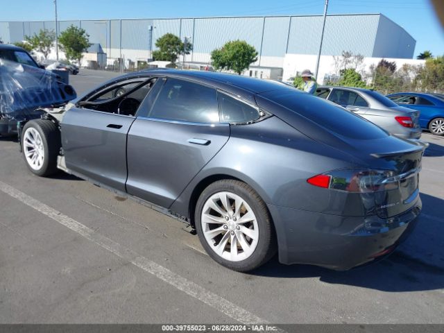 Photo 2 VIN: 5YJSA1E19GF152819 - TESLA MODEL S 