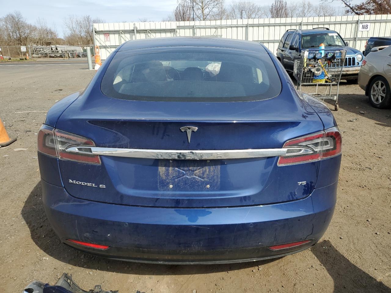 Photo 5 VIN: 5YJSA1E19GF175257 - TESLA MODEL S 