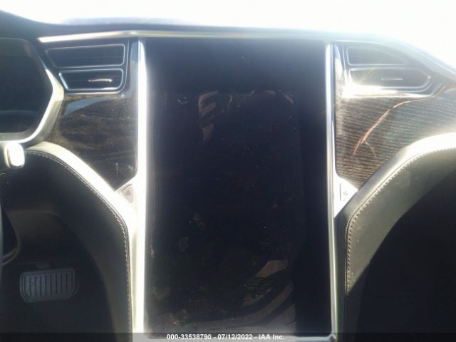 Photo 6 VIN: 5YJSA1E19HF202779 - TESLA MODEL S 