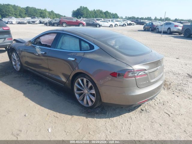 Photo 2 VIN: 5YJSA1E1XGF126620 - TESLA MODEL S 