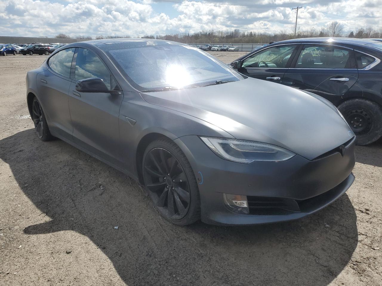 Photo 3 VIN: 5YJSA1E1XGF149881 - TESLA MODEL S 